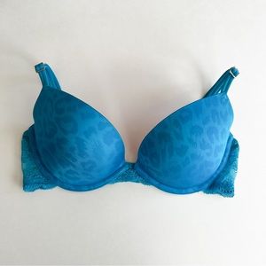 Victoria’s Secret PINK Blue Leopard Print Push-up Plunge Bra